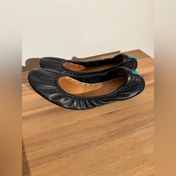 Tieks Matte Black Leather Rollable Ballet Flats Size 8 Professional EUC - Picture 8 of 10